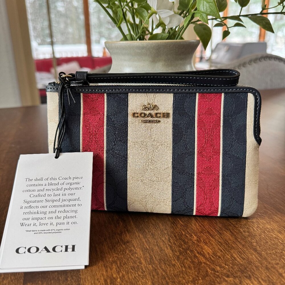 Coach Large Corner Zip Wristlet Signature Jacquard Stripe Chalk Blue Red C8753